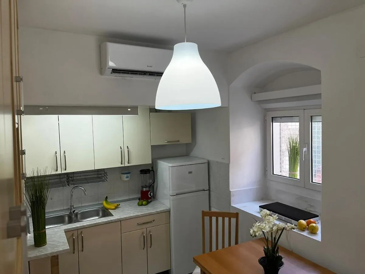 My Wish Apartment Split 0*,